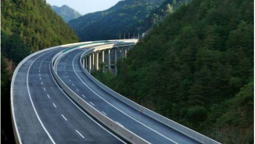 交通部：我国不具备高速公路降费空间