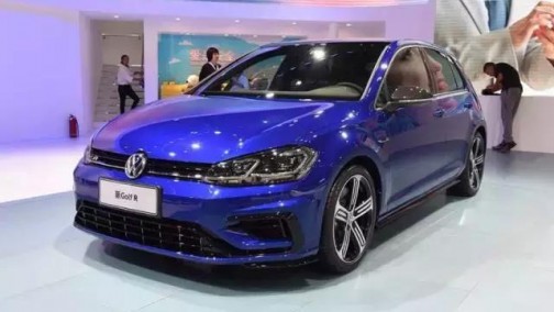 国庆在高速上遇到这些车，你千万别跟它们比加速