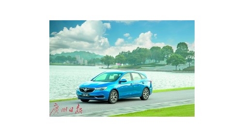 传统车企弥补“互联”短板 搭上互联网+ 新车更Fashion