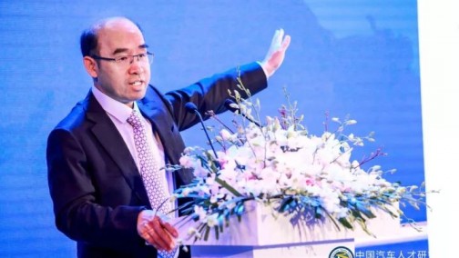 徐长明：汽车市场与汽车产业