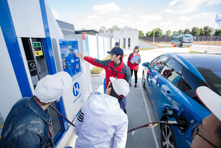 新能源,丰田Mirai,氢燃料汽车 新能源,丰田Mirai,氢燃料汽车