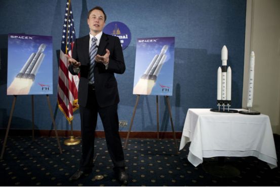 SpaceX “重型猎鹰 SpaceX “重型猎鹰