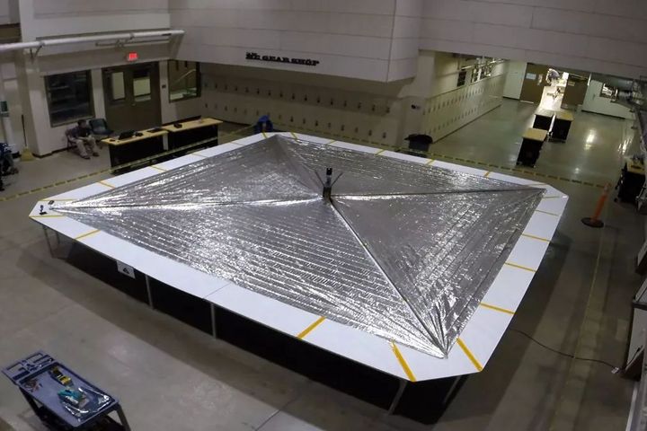 SpaceX “重型猎鹰 SpaceX “重型猎鹰