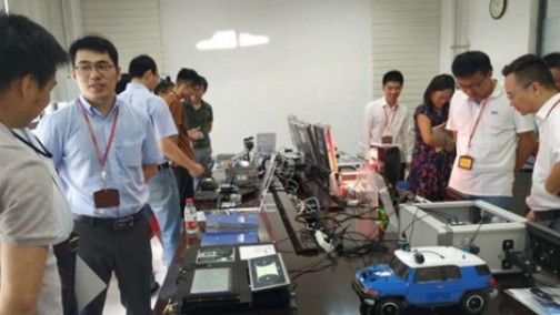聚焦汽车前沿技术  走进东风汽车技术中心汽车电子技术交流会顺利结束