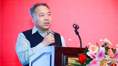 “寒冬”已至 旅游客车市场将担重任