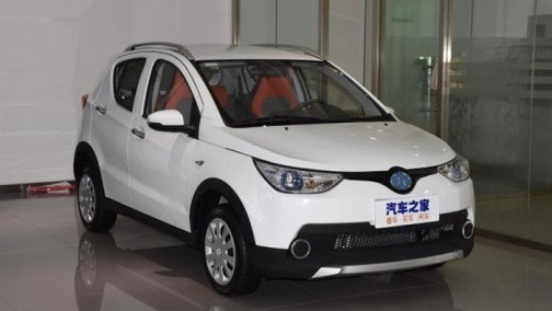 补贴后售5.58万 EC220新增车型上市