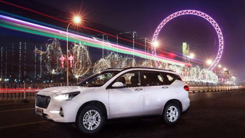 成年人的世界不止《都挺好》，还有哈弗M6