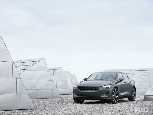 Polestar 2电动汽车,Ohlins悬挂系统,Brembo刹车系统 Polestar 2电动汽车,Ohlins悬挂系统,Brembo刹车系统