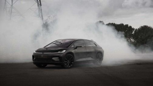 车内11个屏幕够不够看？FF91量产车细节曝光