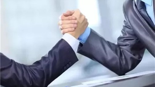 戴姆勒欲控制北京奔驰，背后竟牵扯到吉利和华为