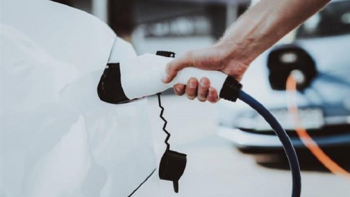 年关将近哀嚎遍地，补贴退坡下的车企众生相