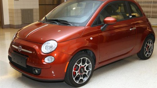 因存车辆意外移动或碰撞风险 1815辆进口菲亚特500被召回