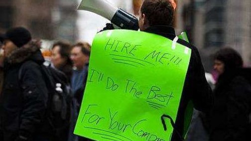 疫情对汽车业影响加剧：15万人面临失业 超20万人减薪