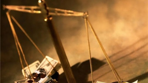 雷诺的战略撤退，成全了自己