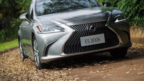 以AT闻名天下的丰田，为何更喜欢CVT变速箱？