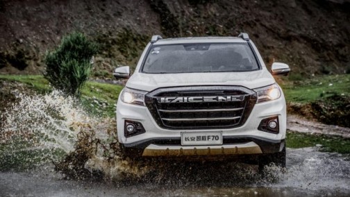 兼顾承载与舒适 哪款高端皮卡的底盘实力更强？