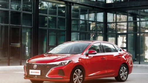 内外兼修，逸动PLUS再次定义“五星安全车”