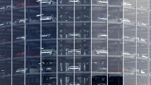 疫情下经济低迷，大众考虑进一步削减成本