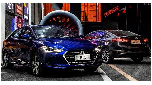 谁更懂年轻人？新领动对比卡罗拉