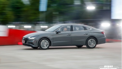 北京现代黑科技一次看够 第十代索纳塔带你开启“现代嘉年华”