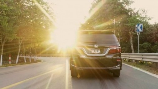 艾力绅：一封最浪漫的情书送给三十的你