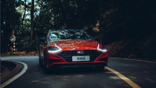 第十代索纳塔的AB面