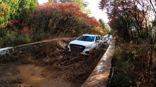 长安与PSA心血之作，长安凯程F70推动了皮卡的春天！